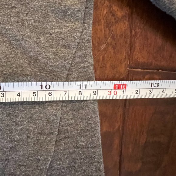 TWIN BUNDLE - 2 Long-sleeve Fleece Sweatshirts w/ Kitty Design (White & Gray) - Picture 6 of 7